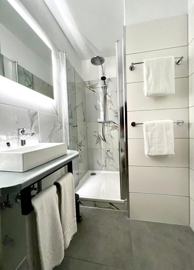 Hotel St. Georg Едигер-Елер Екстериор снимка