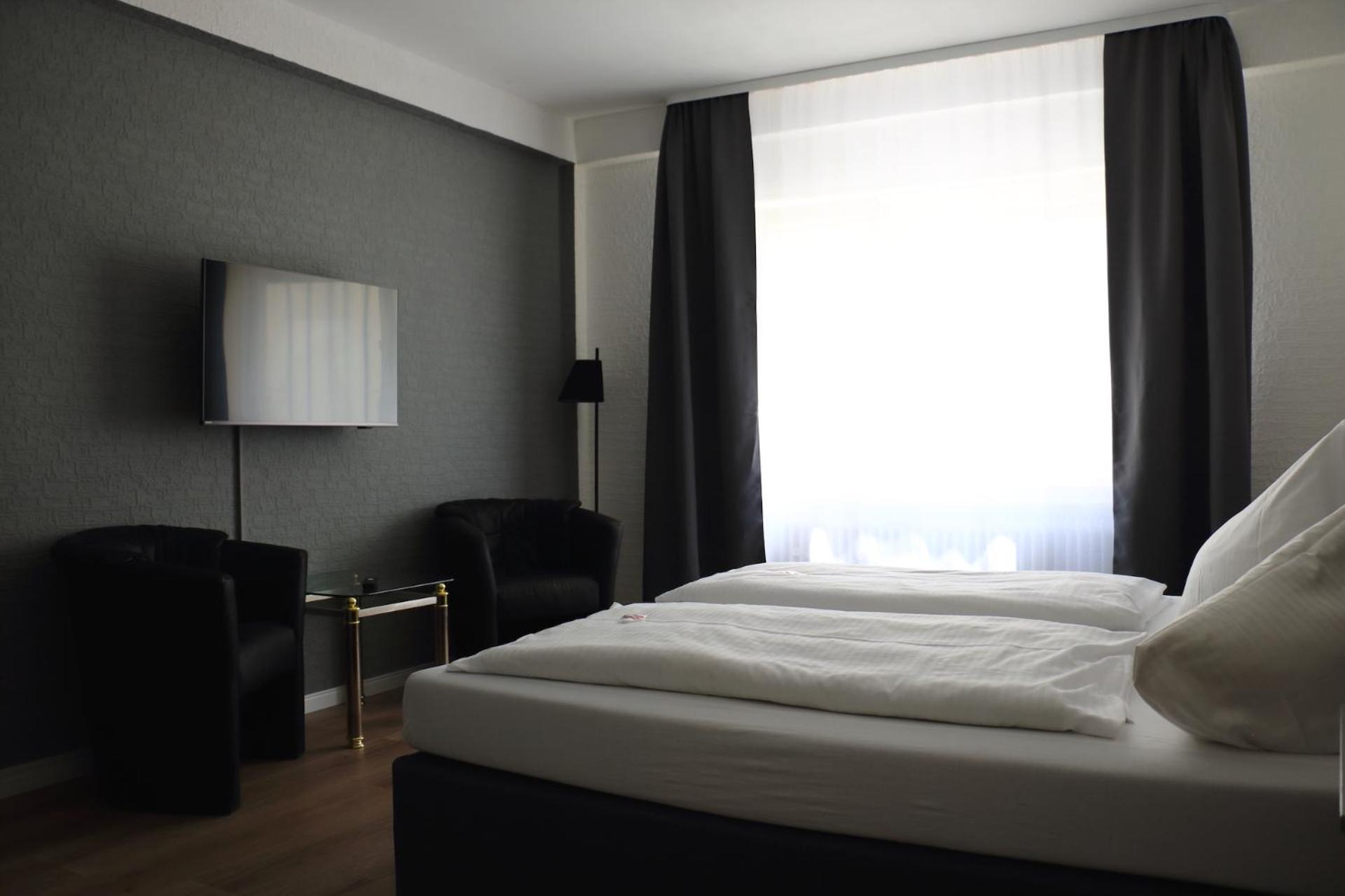 Hotel St. Georg Едигер-Елер Екстериор снимка